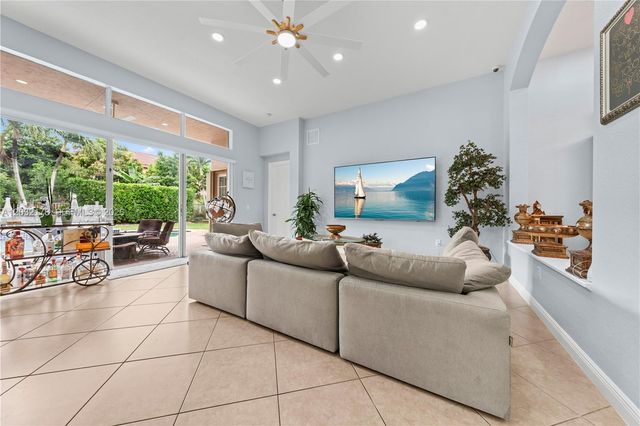 5431 SW 184th Way, Miramar, FL 33029