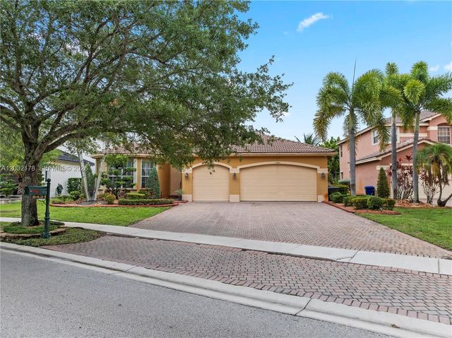 5431 SW 184th Way, Miramar, FL 33029