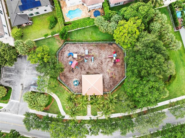 5431 SW 184th Way, Miramar, FL 33029