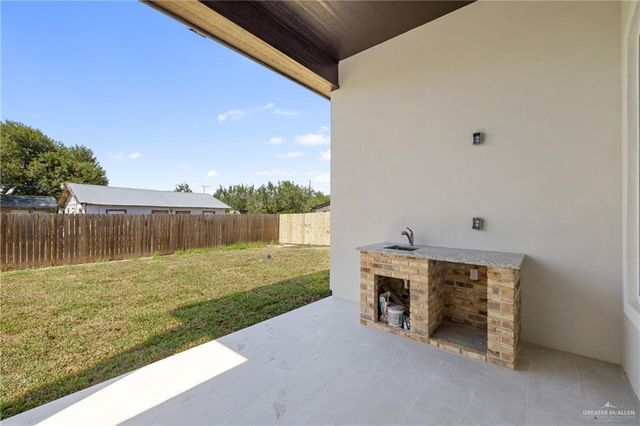 1602 Helen Drive, Weslaco, TX 78596