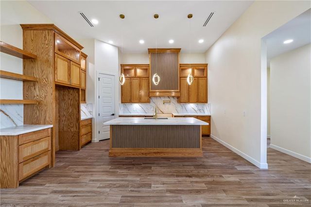 1602 Helen Drive, Weslaco, TX 78596