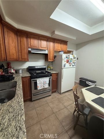 407 N Philadelphia Street, Anaheim, CA 92805