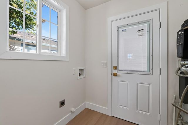 4564 15th Ave, Sacramento, CA 95820