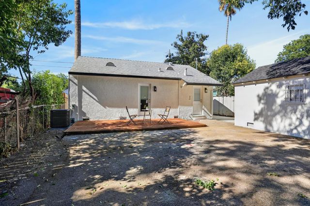 4564 15th Ave, Sacramento, CA 95820