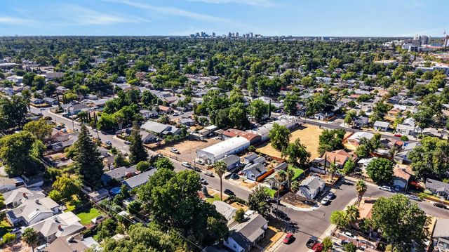 4564 15th Ave, Sacramento, CA 95820
