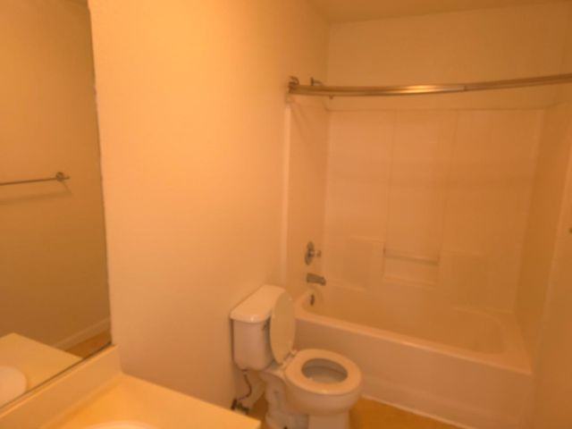 3261 Ripplerock Ln, Stockton, CA 95206