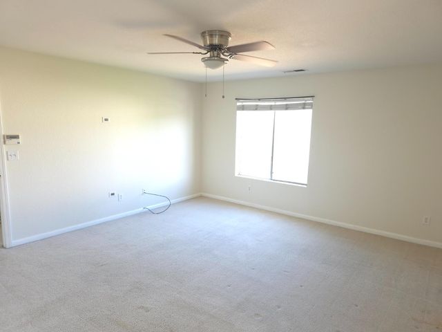 3261 Ripplerock Ln, Stockton, CA 95206