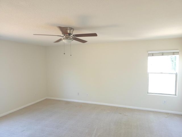 3261 Ripplerock Ln, Stockton, CA 95206