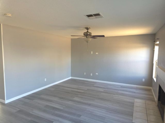 3261 Ripplerock Ln, Stockton, CA 95206