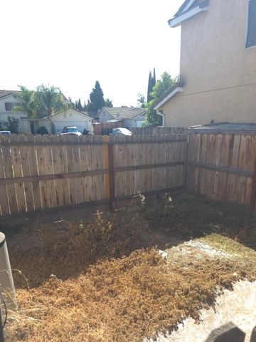 3261 Ripplerock Ln, Stockton, CA 95206