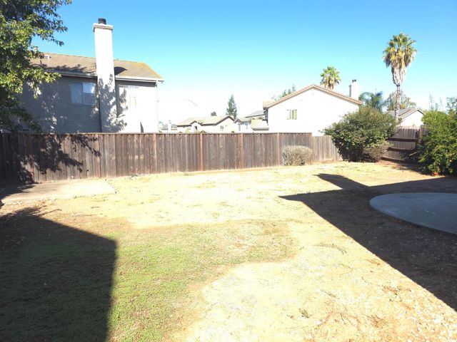 3261 Ripplerock Ln, Stockton, CA 95206