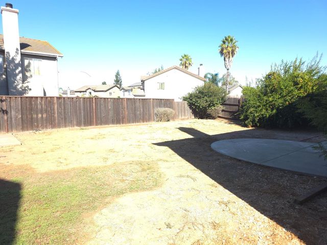 3261 Ripplerock Ln, Stockton, CA 95206