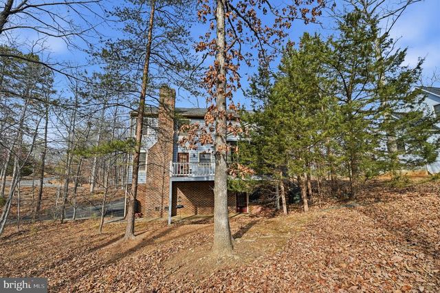 25 WOODLAWN DR, Palmyra, VA 22963