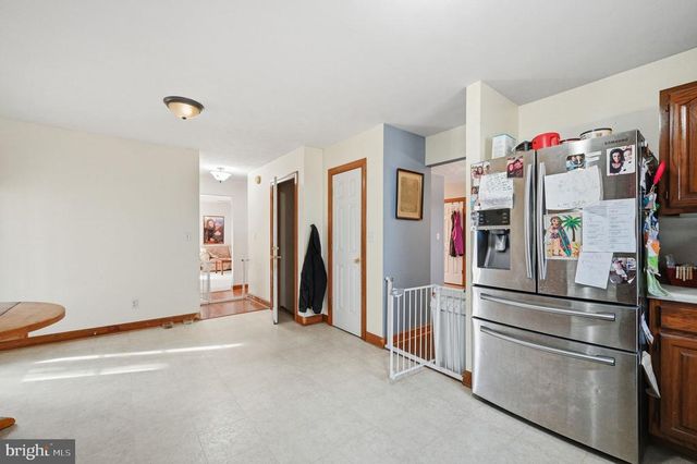 25 WOODLAWN DR, Palmyra, VA 22963