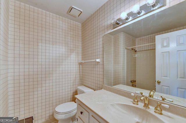 1407 Old Virginia Court SE, Marietta, GA 30067