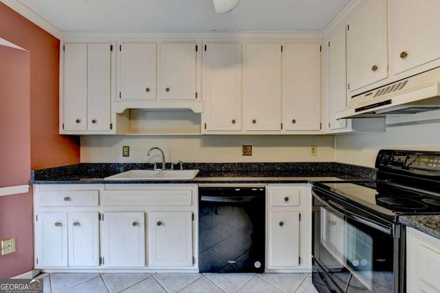 1407 Old Virginia Court SE, Marietta, GA 30067
