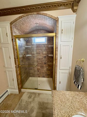 56 Carlisle Road, Toms River, NJ 08757