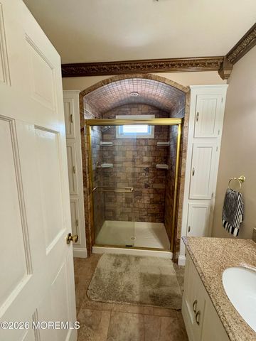 56 Carlisle Road, Toms River, NJ 08757