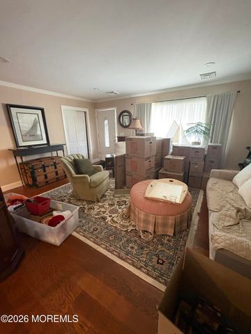 56 Carlisle Road, Toms River, NJ 08757
