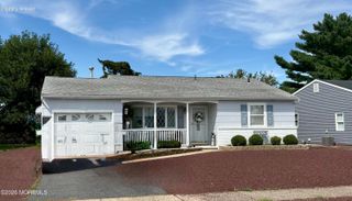 56 Carlisle Road, Toms River, NJ 08757