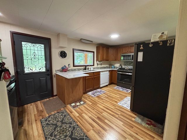 2190 Pine Crescent Drive, Farwell, MI 48622
