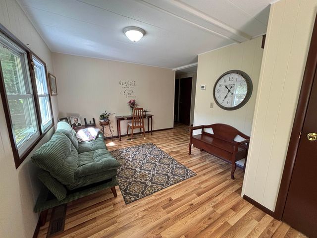 2190 Pine Crescent Drive, Farwell, MI 48622