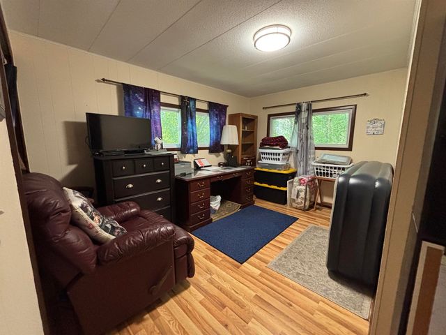 2190 Pine Crescent Drive, Farwell, MI 48622