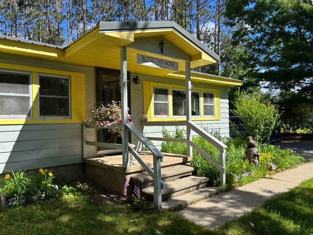 2190 Pine Crescent Drive, Farwell, MI 48622