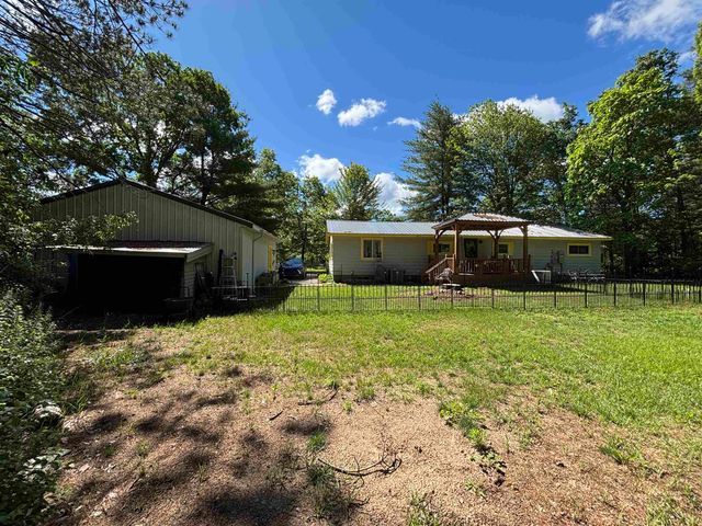 2190 Pine Crescent Drive, Farwell, MI 48622