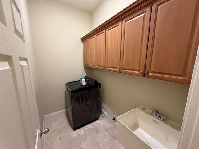 318 Waterford Circle, Cornelia, GA 30531