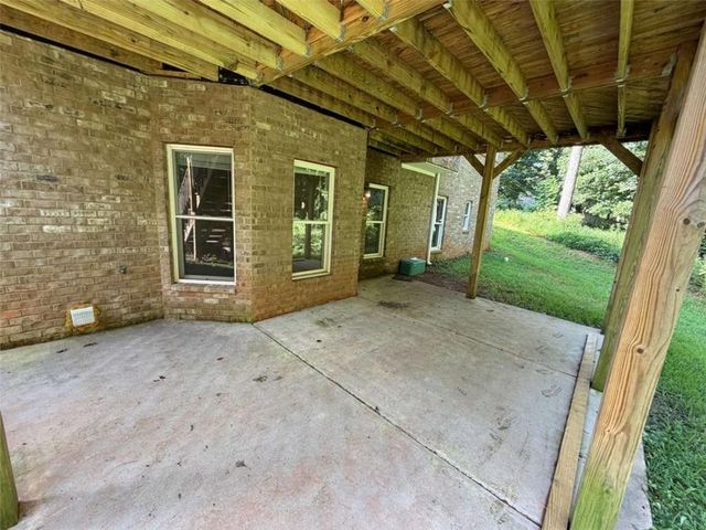 318 Waterford Circle, Cornelia, GA 30531