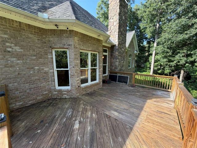 318 Waterford Circle, Cornelia, GA 30531