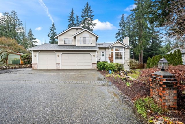 10416 198th Avenue Ct E, Bonney Lake, WA 98391