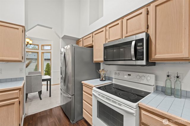 10416 198th Avenue Ct E, Bonney Lake, WA 98391