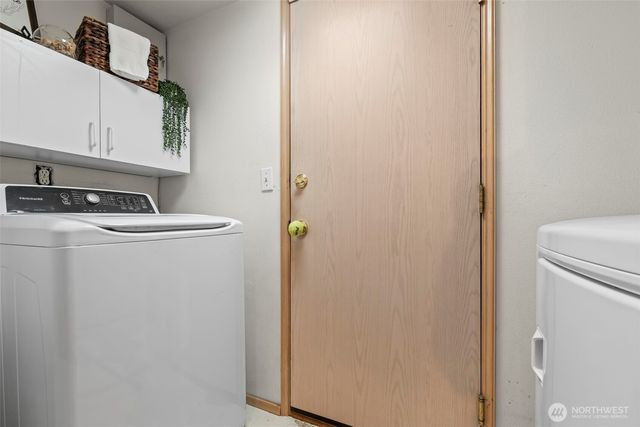 10416 198th Avenue Ct E, Bonney Lake, WA 98391