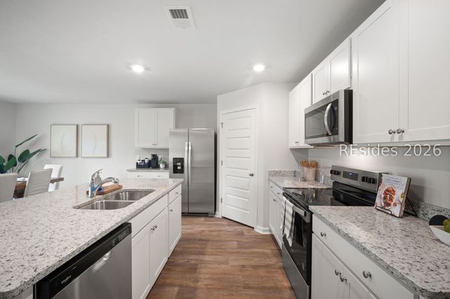 40 Pollen Dr, Ridgeland, SC 29936