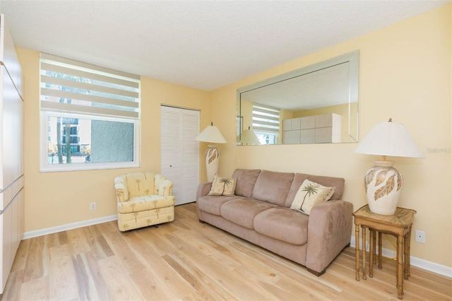 5729 PUERTA DEL SOL BOULEVARD S 185, St Petersburg, FL 33715