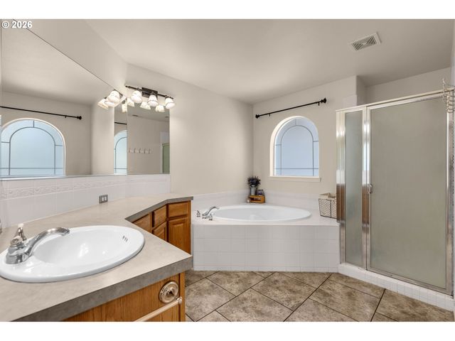 7210 Nw 2ND Ave, Vancouver, WA 98665
