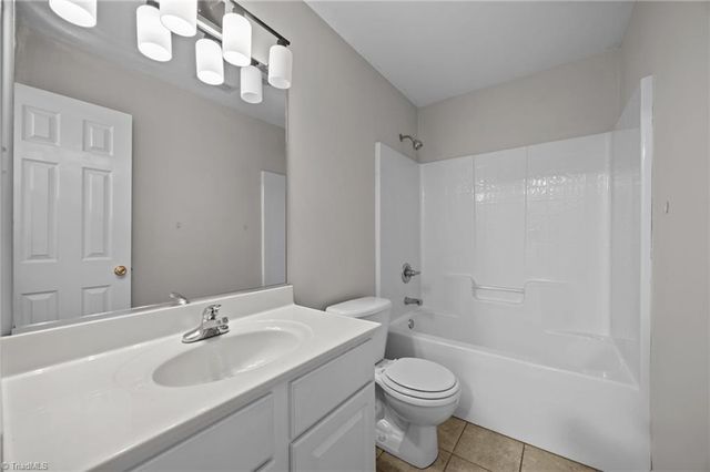 202 Carter Ridge Drive, Reidsville, NC 27320