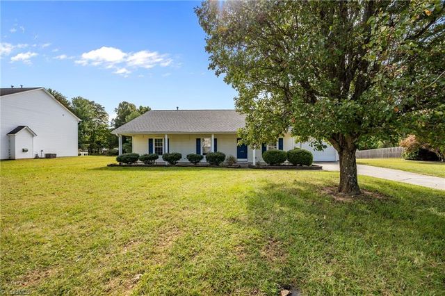 202 Carter Ridge Drive, Reidsville, NC 27320