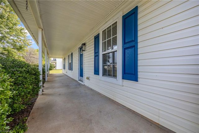 202 Carter Ridge Drive, Reidsville, NC 27320