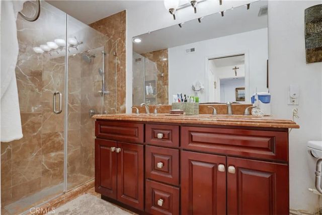 25651 Minoa Drive, Mission Viejo, CA 92691