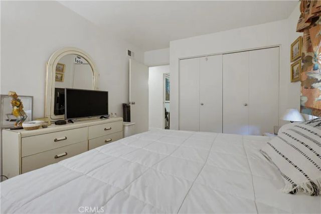 25651 Minoa Drive, Mission Viejo, CA 92691
