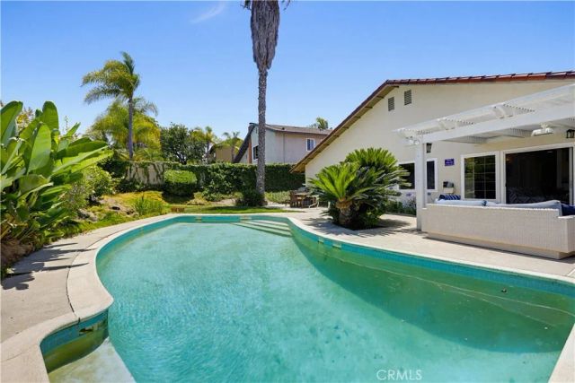 25651 Minoa Drive, Mission Viejo, CA 92691