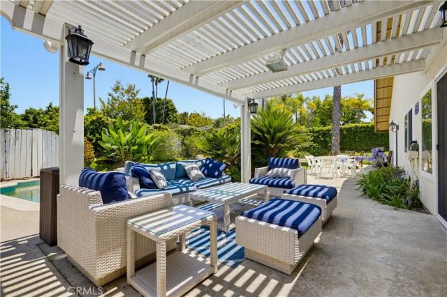 25651 Minoa Drive, Mission Viejo, CA 92691