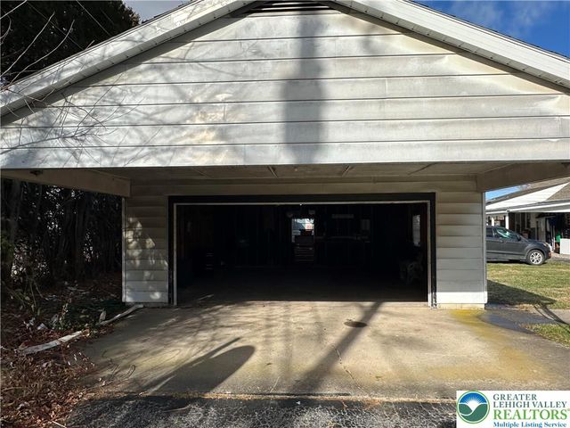 2348 South Church Street, Allentown City, PA 18103