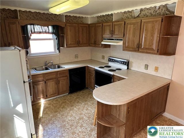 2348 South Church Street, Allentown City, PA 18103