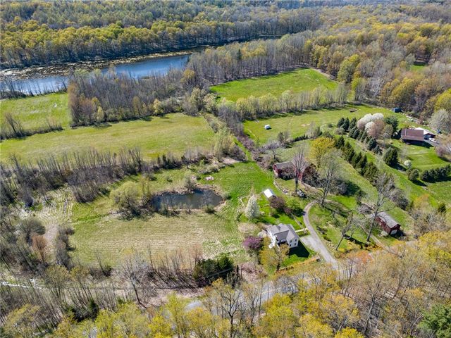 4427 Boynton Road, Walworth, NY 14568
