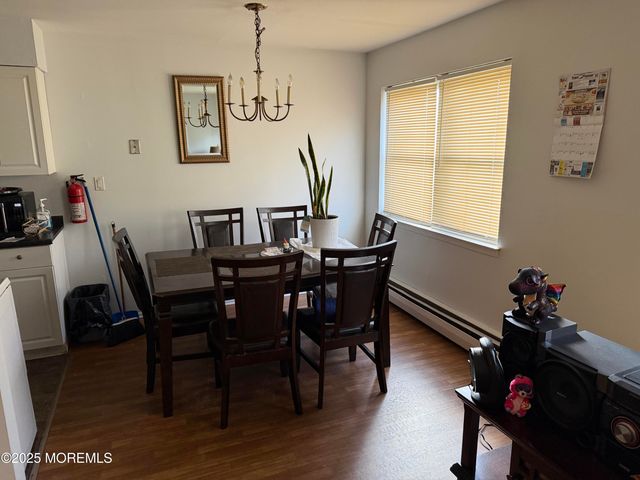 76 Manchester Court B, Freehold, NJ 07728