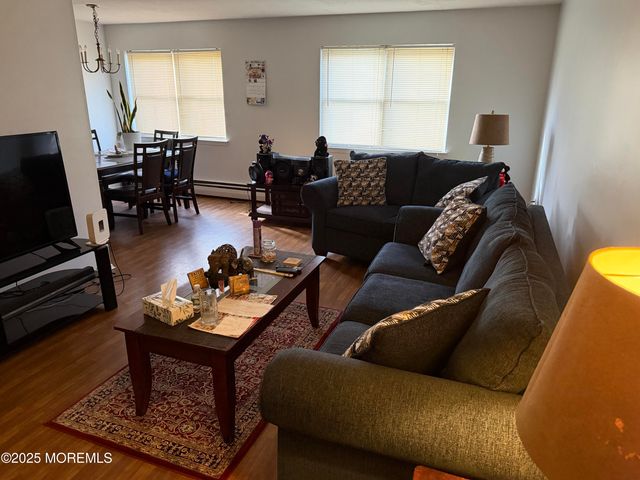 76 Manchester Court B, Freehold, NJ 07728